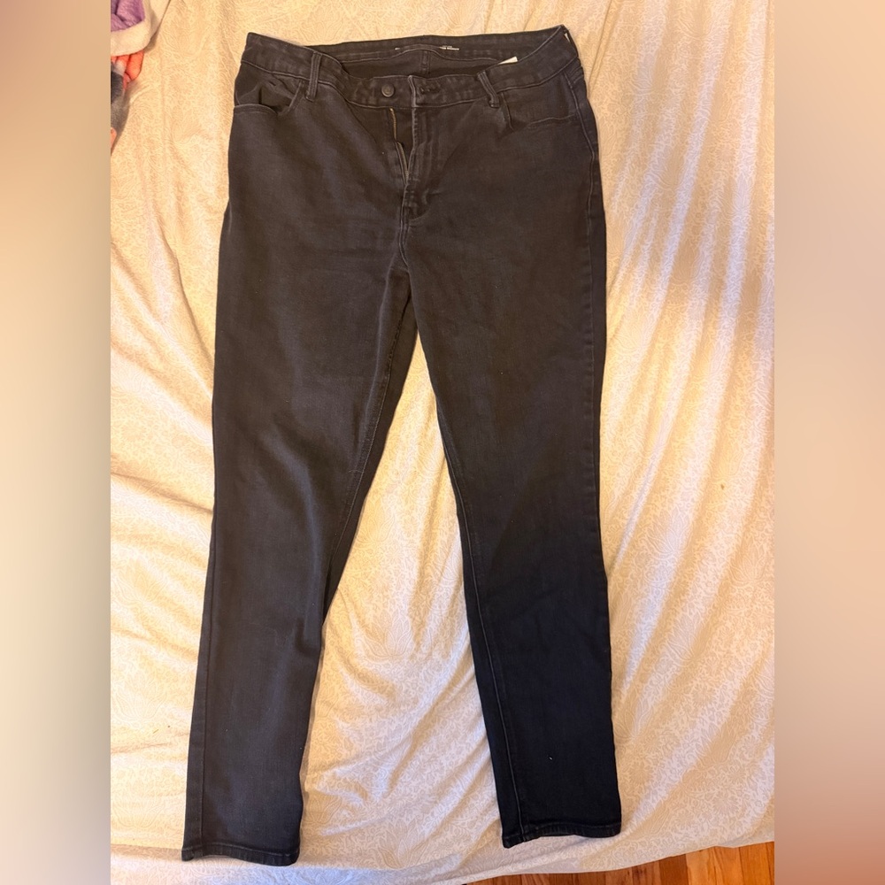 Old Navy Women's Black Skinny Jeans